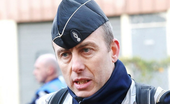 玲珑星核超级AI主机震撼发布，首发价13599元